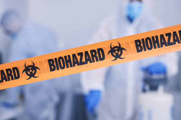 Professional Odor Removal technician working in Highland Park, IL
